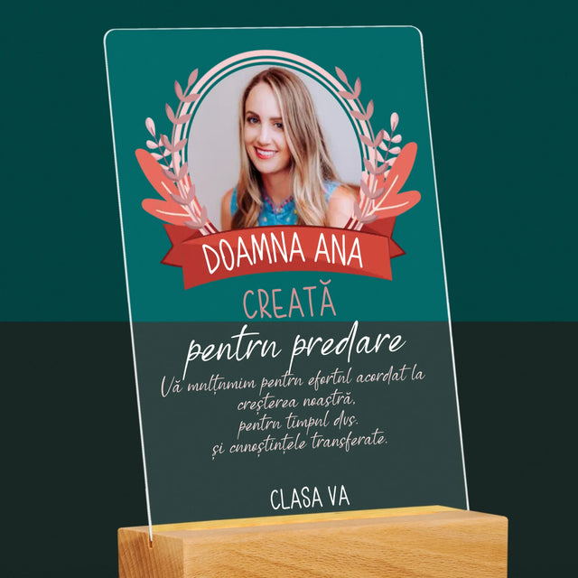 Fotografie Si Semnătură: Creată Pentru A Preda - Imprimare Pe Sticlă Acrilică (Verticală)