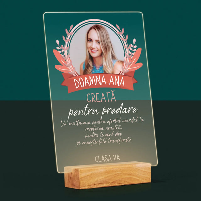 Fotografie Si Semnătură: Creată Pentru A Preda - Imprimare Pe Sticlă Acrilică (Verticală)