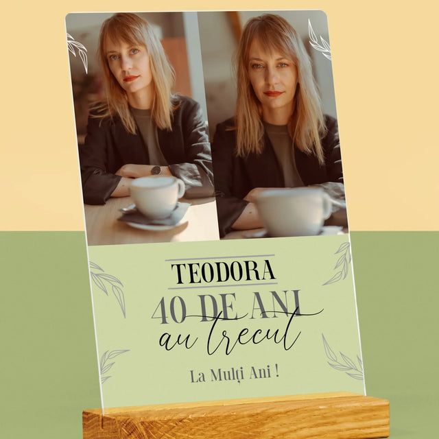 Colaj De Fotografii: Au Trecut 40 De Ani - Imprimare Pe Sticlă Acrilică (Verticală)