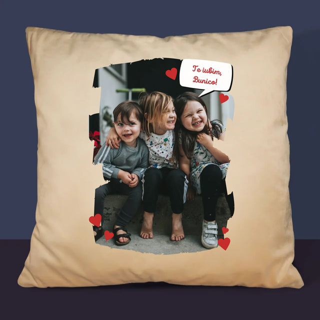 Fotografie Si Semnătură: Pentru Bunica Noastră Dragă - Pernă (Cu Fotografie)