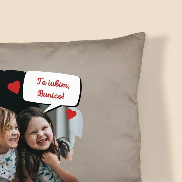 Fotografie Si Semnătură: Pentru Bunica Noastră Dragă - Pernă (Cu Fotografie)