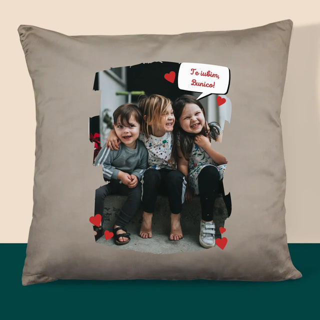 Fotografie Si Semnătură: Pentru Bunica Noastră Dragă - Pernă (Cu Fotografie)