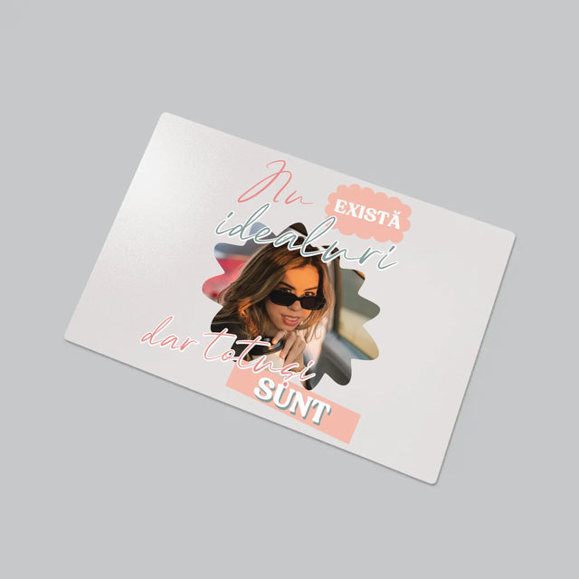 Fotografie Si Semnătură: Nu Există Idealuri - Mapa De Birou