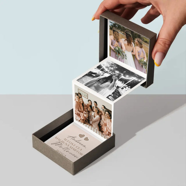 Colaj De Fotografii: Mulțumesc Colaj De Fotografii Pentru Martoră La Cununie - Set De Fotografii Pliante