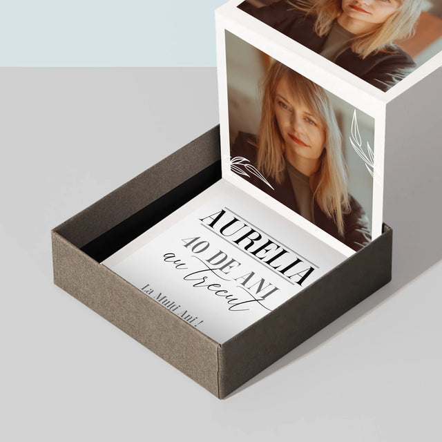 Colaj De Fotografii: Au Trecut 40 De Ani - Set De Fotografii Pliante