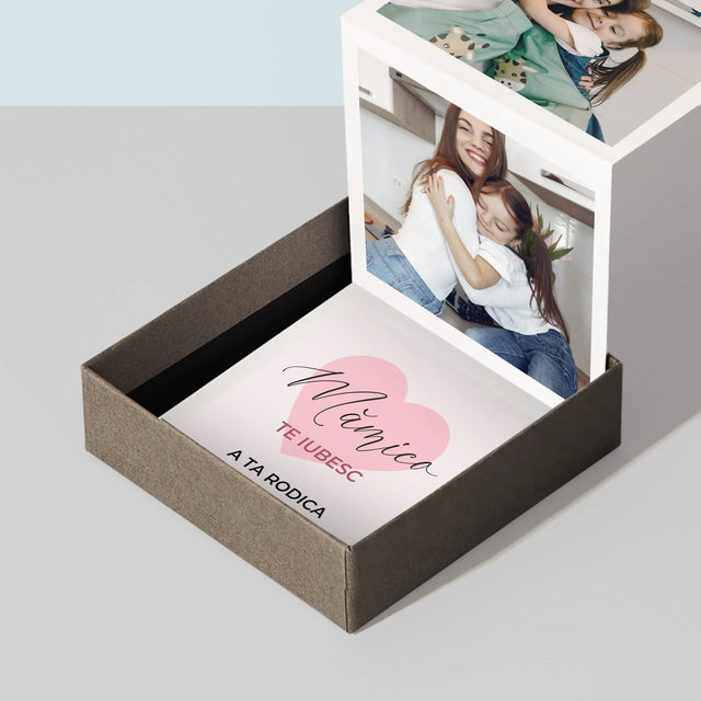 Colaj De Fotografii: Mămică - Set De Fotografii Pliante