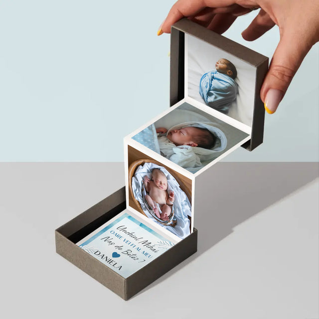 Colaj De Fotografii: Cerere Pentru Naș De Botez - Set De Fotografii Pliante