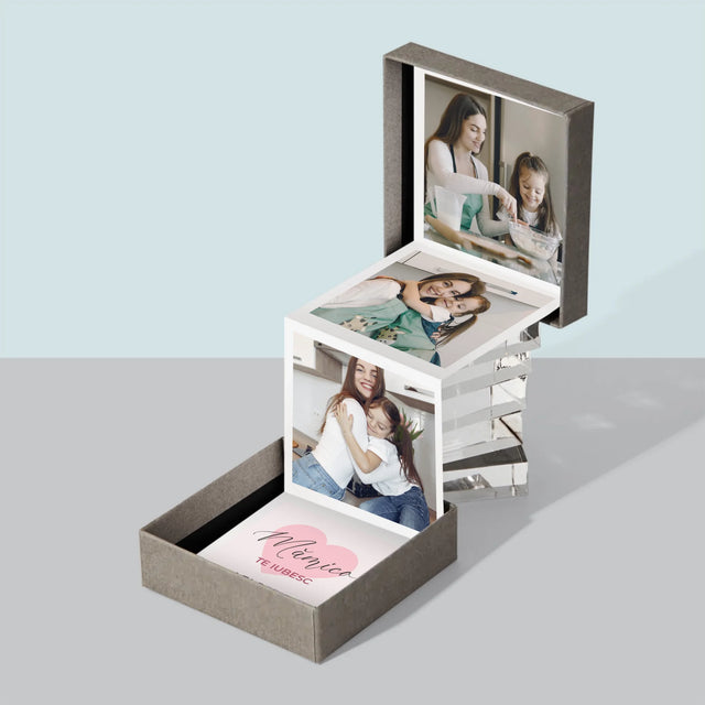 Colaj De Fotografii: Mămică - Set De Fotografii Pliante