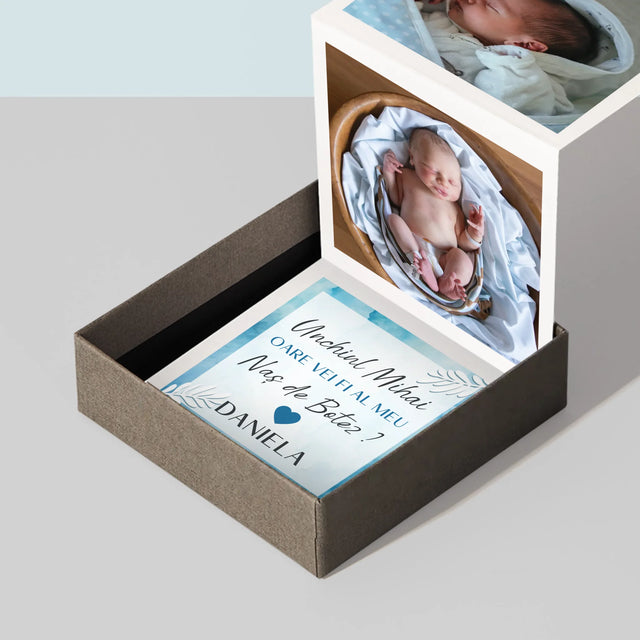 Colaj De Fotografii: Cerere Pentru Naș De Botez - Set De Fotografii Pliante