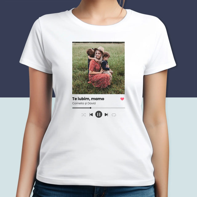 Fotografie Si Semnătură: Te Iubim Mamo - Tricou Pentru Femei