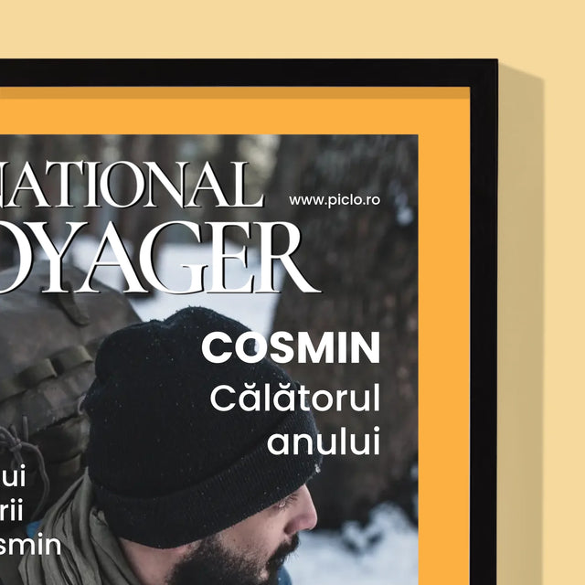 Copertă Derevistă: National Voyager: Copertă De Revistă - Imprimare Cu Ramă 30X40 (Verticală)