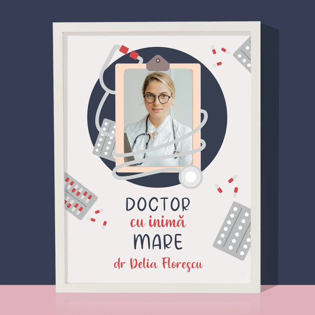 Fotografie Si Semnătură: Medic Cu Inimă Mare - Imprimare Cu Ramă 30X40 (Verticală)