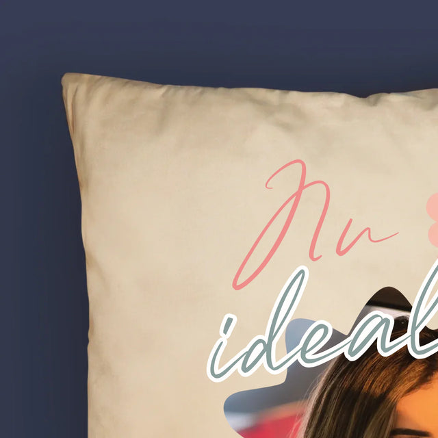 Fotografie Si Semnătură: Nu Există Idealuri - Pernă (Cu Fotografie)