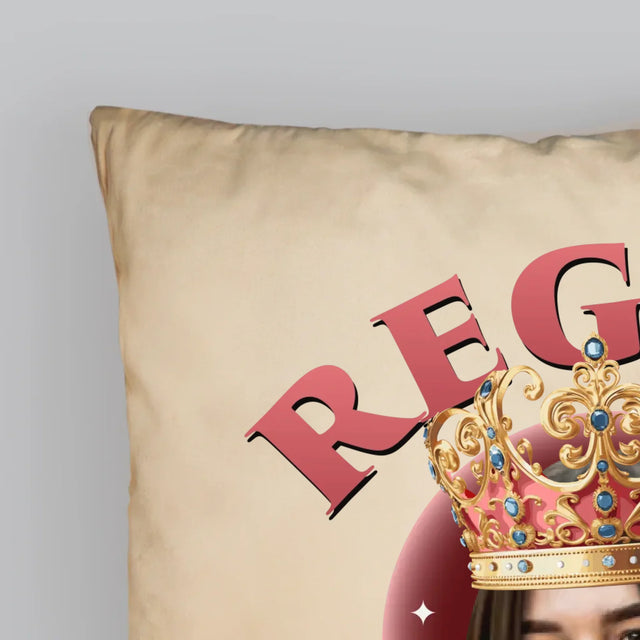 Fotografie Si Semnătură: Regina - Pernă (Cu Fotografie)