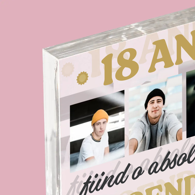 Colaj De Fotografii: 18 Ani Fiind O Legendă - Bloc Acrilic