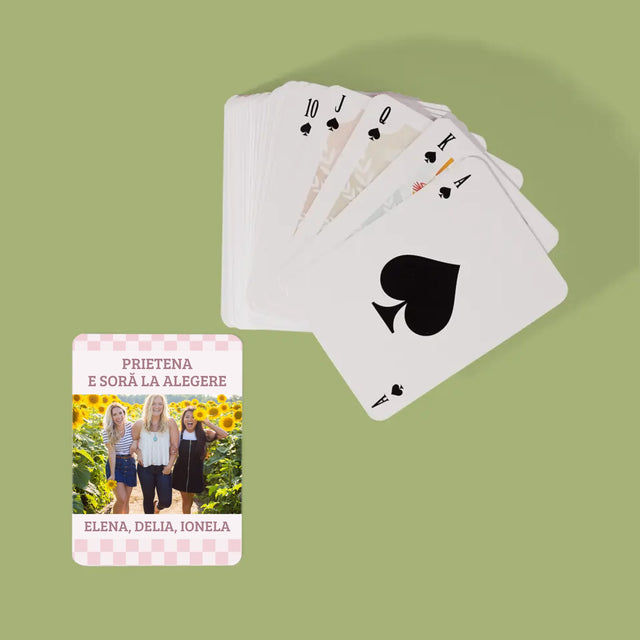 Fotografie și legendă: Un prieten este o soră prin alegere - Cărți de joc | RO