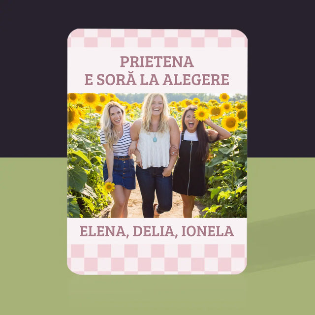 Fotografie și legendă: Un prieten este o soră prin alegere - Cărți de joc | RO