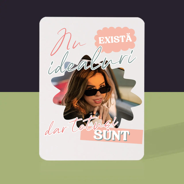 Fotografie și legendă: Nu există idealuri - Cărți de joc | RO