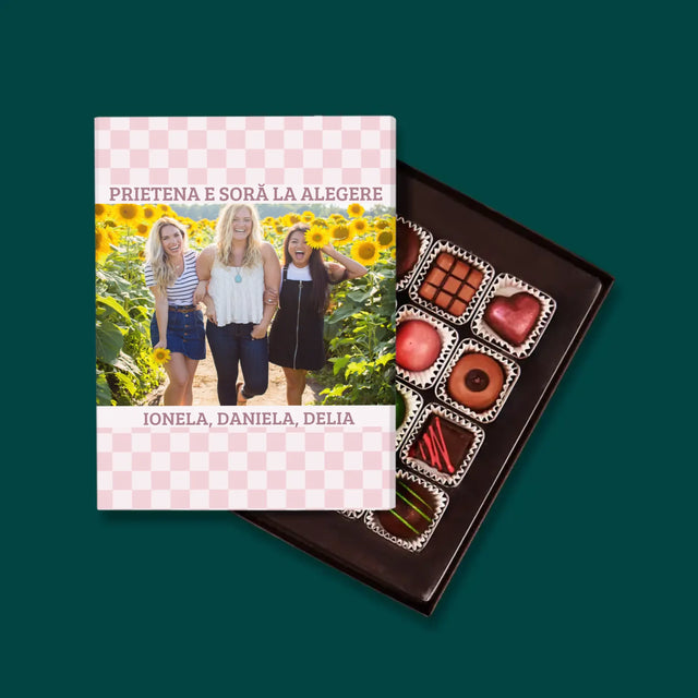 Fotografie Si Semnătură: Prietena E Soră La Alegere - Praline