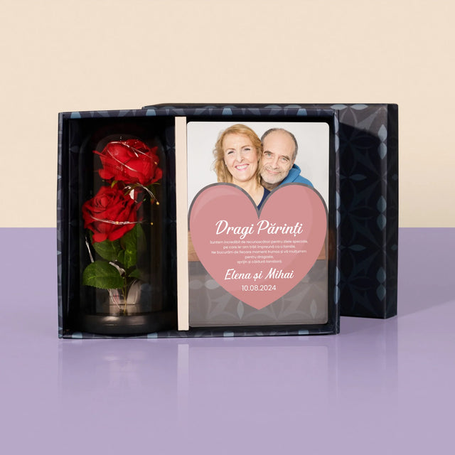 Fotografie Si Semnătură: Dragi Părinți - Set Cadou Cu Imprimare Pe Sticlă Și Trandafirul Etern