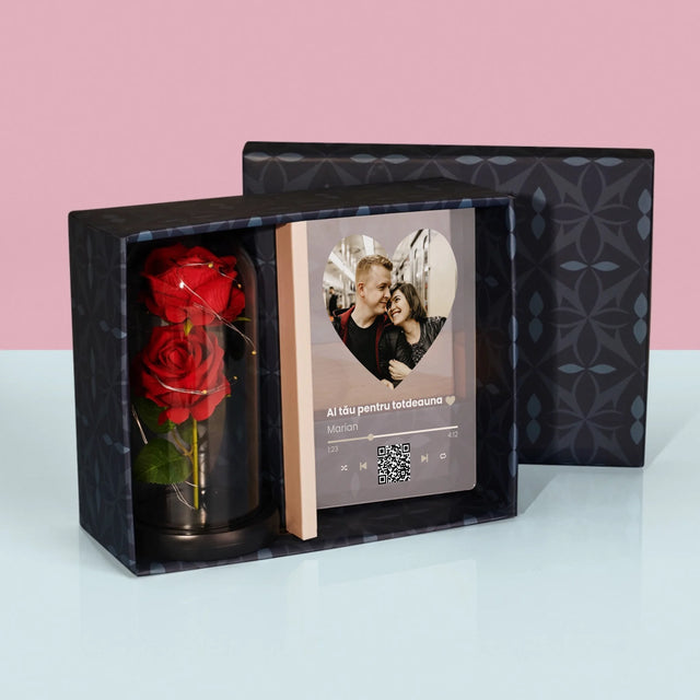 Fotografie și legendă: Our Song Heart Qr Code - Set cadou cu imprimeu pe sticlă și Eternal Rose | R.O