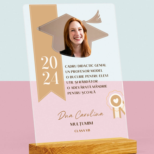 Fotografie Si Semnătură: Diplomă De Recunoștință Pentru Învățătoare - Imprimare Pe Sticlă Acrilică (Verticală)