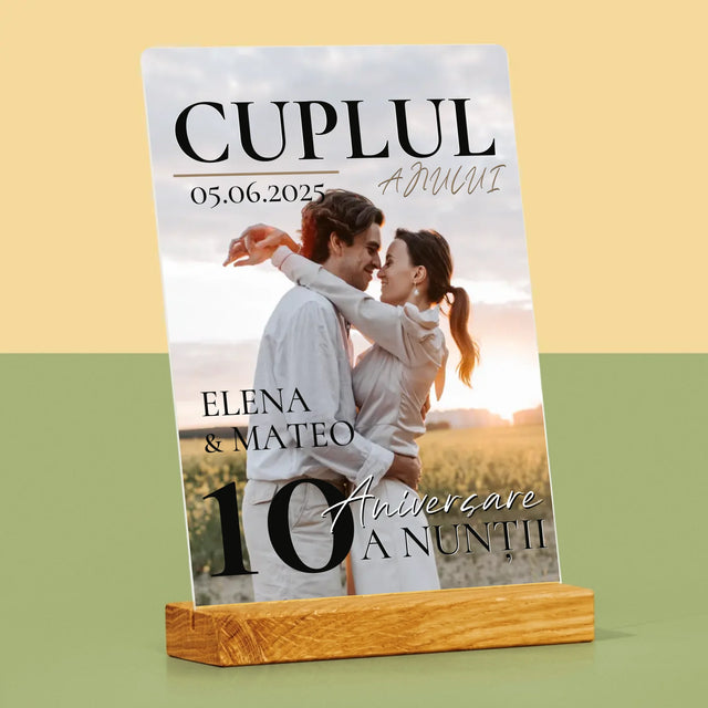 Copertă Derevistă: Cuplul Anului - Imprimare Pe Sticlă Acrilică (Verticală)