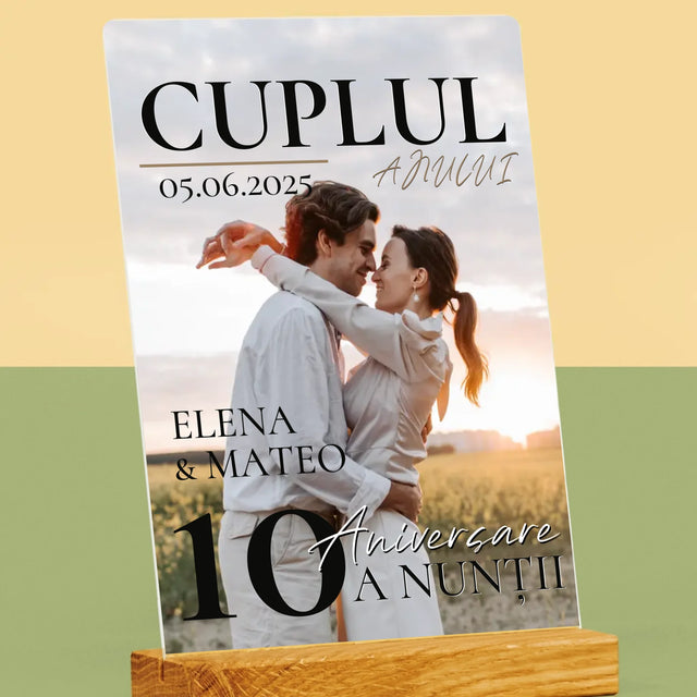 Copertă Derevistă: Cuplul Anului - Imprimare Pe Sticlă Acrilică (Verticală)