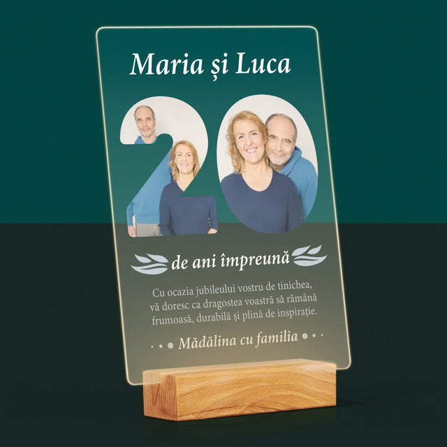 Cuvânt Din Fotografii: 20 De Ani Împreună - Imprimare Pe Sticlă Acrilică (Verticală)