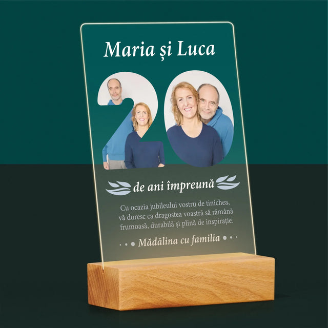 Cuvânt Din Fotografii: 20 De Ani Împreună - Imprimare Pe Sticlă Acrilică (Verticală)