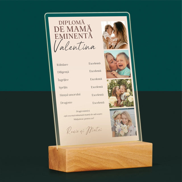 Colaj De Fotografii: Diplomă De Mamă Eminentă - Imprimare Pe Sticlă Acrilică (Verticală)