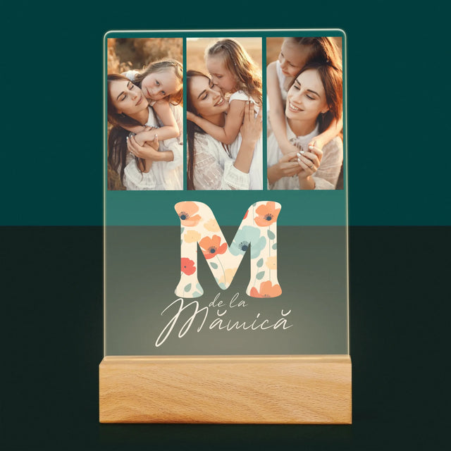Colaj De Fotografii: M De La Mămică - Imprimare Pe Sticlă Acrilică (Verticală)