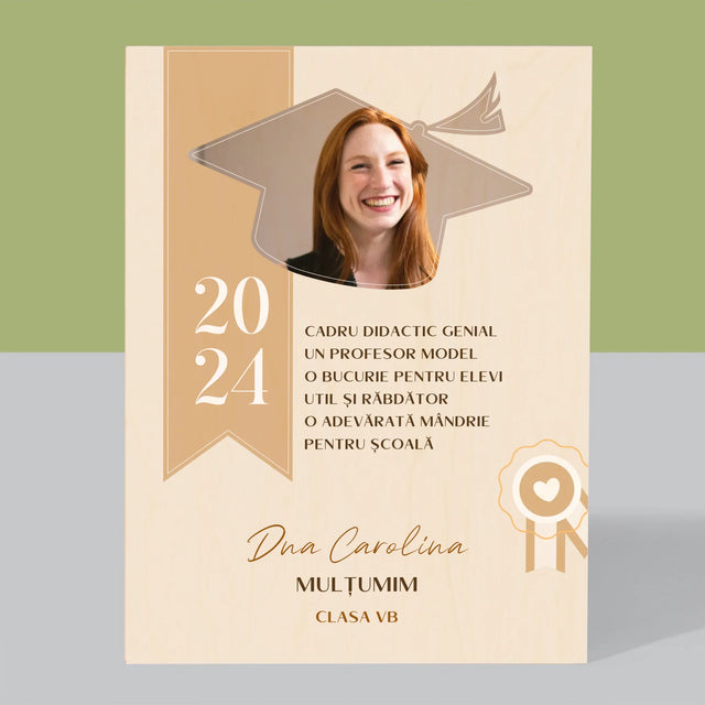 Fotografie Si Semnătură: Diplomă De Recunoștință Pentru Învățătoare - Imprimare Pe Lemn ( Verticală)