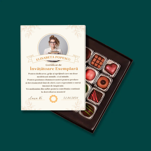 Fotografie Si Semnătură: Certificat De Învățătoare Exemplară - Praline
