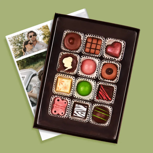 Colaj De Fotografii: Dl. Și Dna - Praline