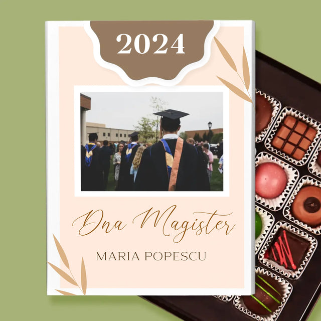 Colaj De Fotografii: Dna Magistră - Praline