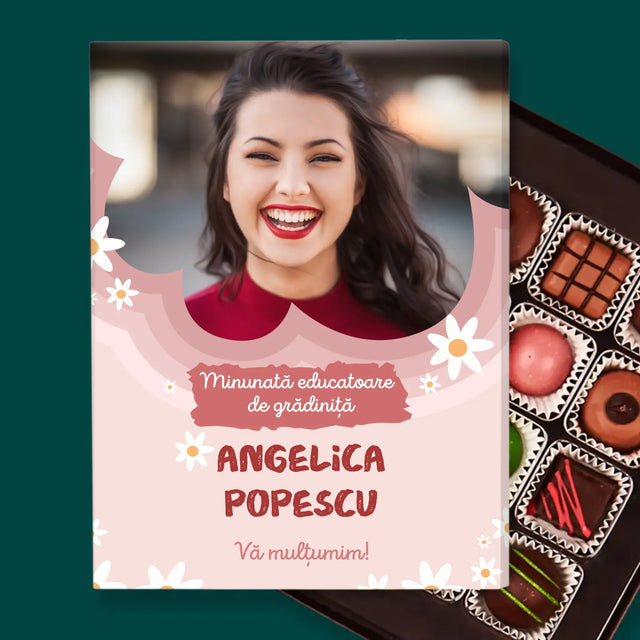 Fotografie Si Semnătură: Minunată Educatoare De Grădiniță - Praline