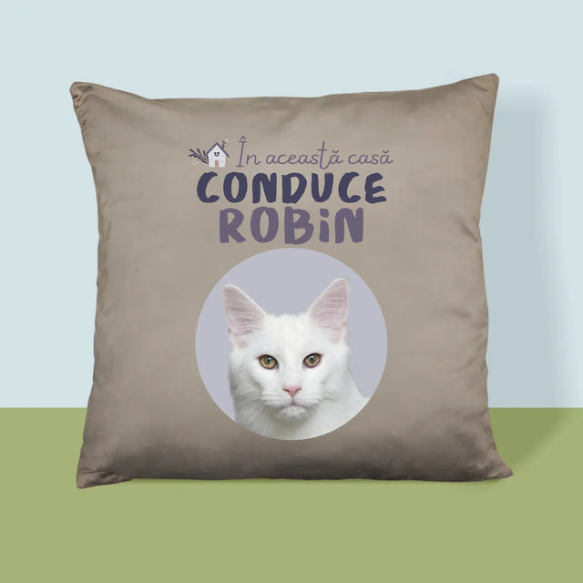 Fotografie Si Semnătură: În Această Casă Conduce Animalul - Pernă (Cu Fotografie)