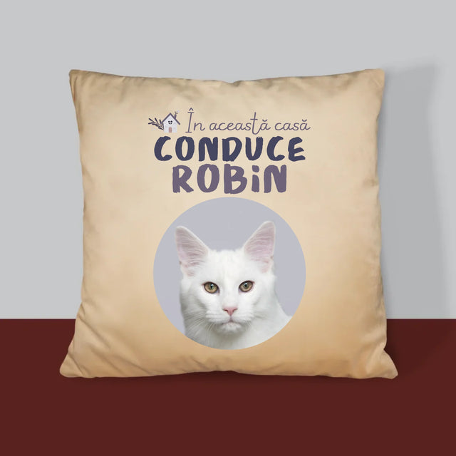 Fotografie Si Semnătură: În Această Casă Conduce Animalul - Pernă (Cu Fotografie)