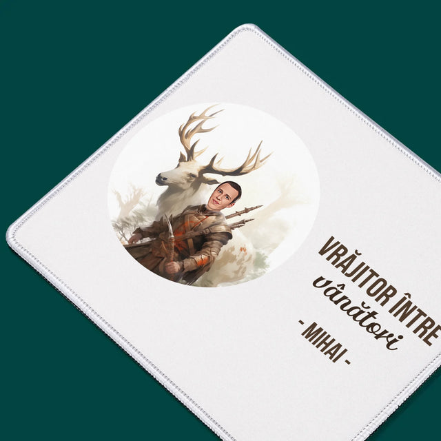 Personajul Tău: Vrăjitor Între Vânători - Mouse Pad