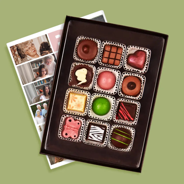 Colaj De Fotografii: Bunica - Praline