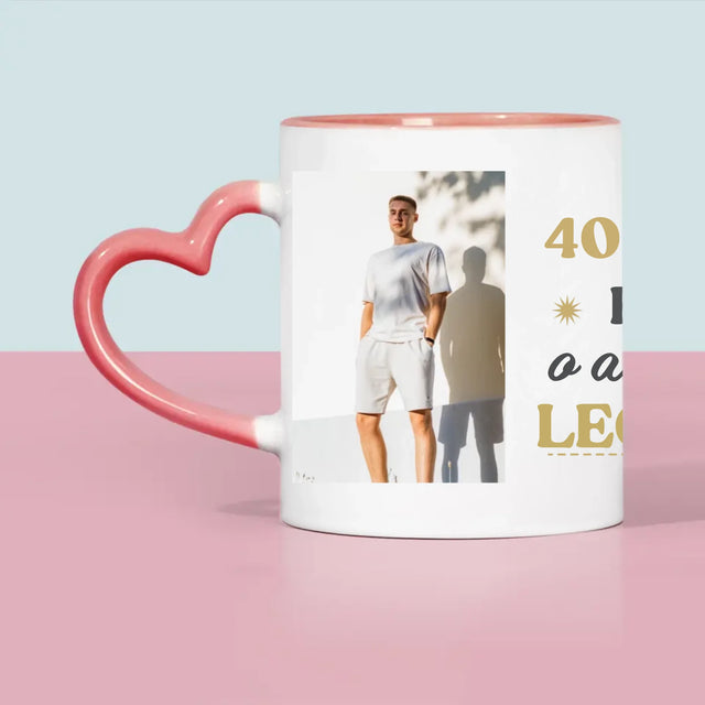 Colaj De Fotografii: 40 De Ani Fiind O Legendă - Cană