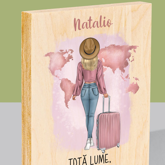 Creator De Personaj: Fată Călătoare - Imprimare Pe Lemn ( Verticală)