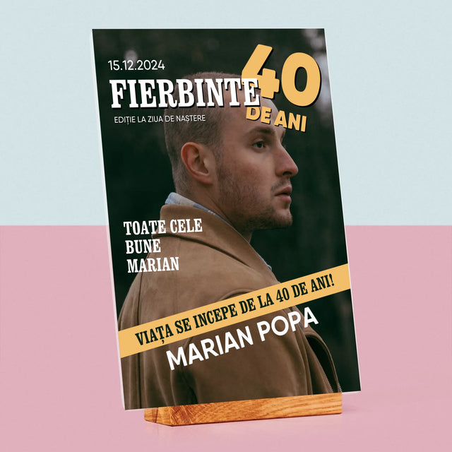 Copertă Derevistă: Fierbinte La 40 De Ani - Imprimare Pe Sticlă Acrilică (Verticală)