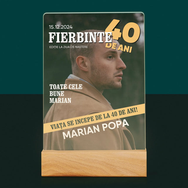 Copertă Derevistă: Fierbinte La 40 De Ani - Imprimare Pe Sticlă Acrilică (Verticală)