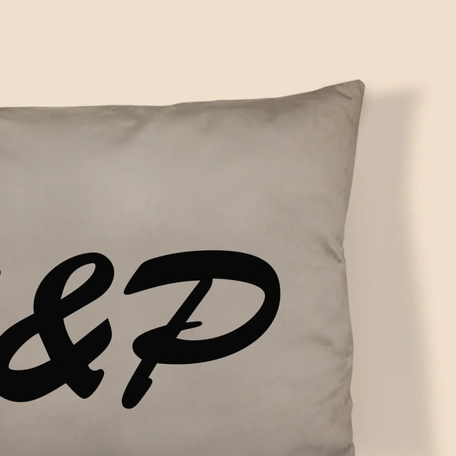 Monogramă: Inițiale Inimi - Pernă (Cu Fotografie)