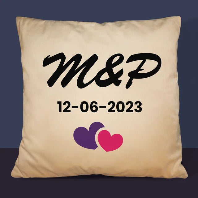 Monogramă: Inițiale Inimi - Pernă (Cu Fotografie)