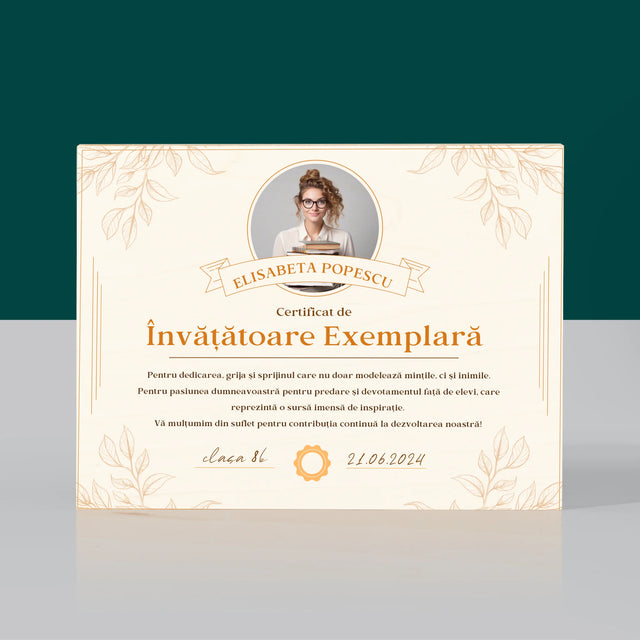 Fotografie Si Semnătură: Certificat De Învățătoare Exemplară - Imprimare Pe Lemn (Horizontală)
