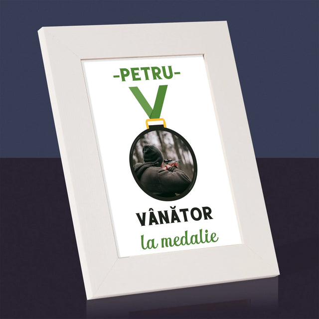 Fotografie Si Semnătură: Vânător La Medalie - Ramă Pentru Fotografii (Horizontală)