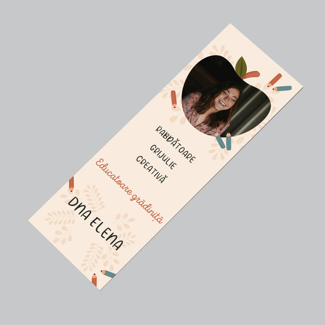 Fotografie Si Semnătură: Educatoare Grădiniță - Magnet Pe Fregider